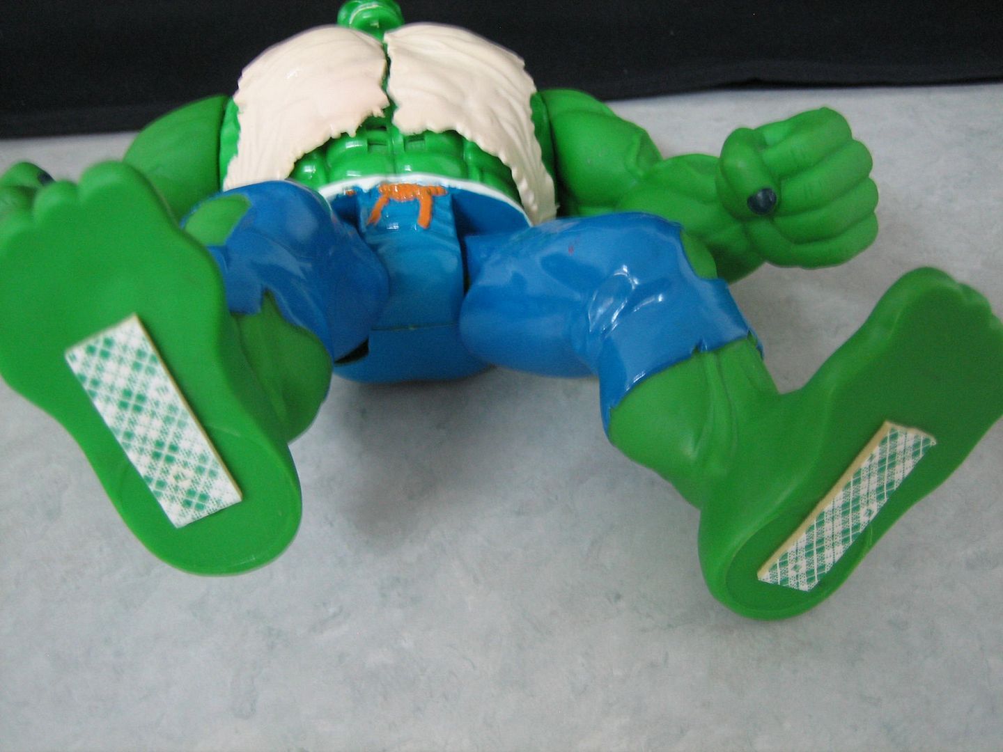 electronic raging hulk toy