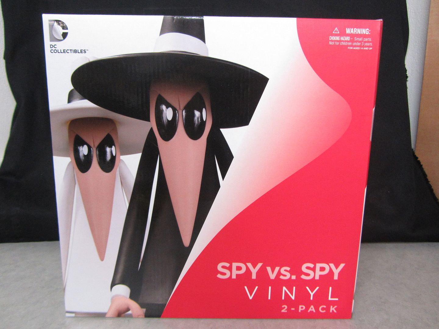 DC Collectibles ~ MAD Spy VS Spy Vinyl 2-Pack Figures ~ Brand New