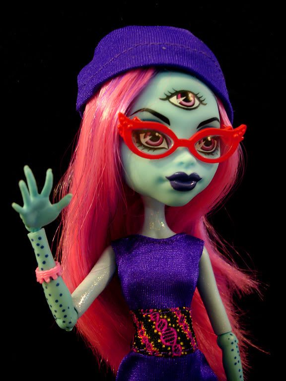 monster high three eyed ghoul