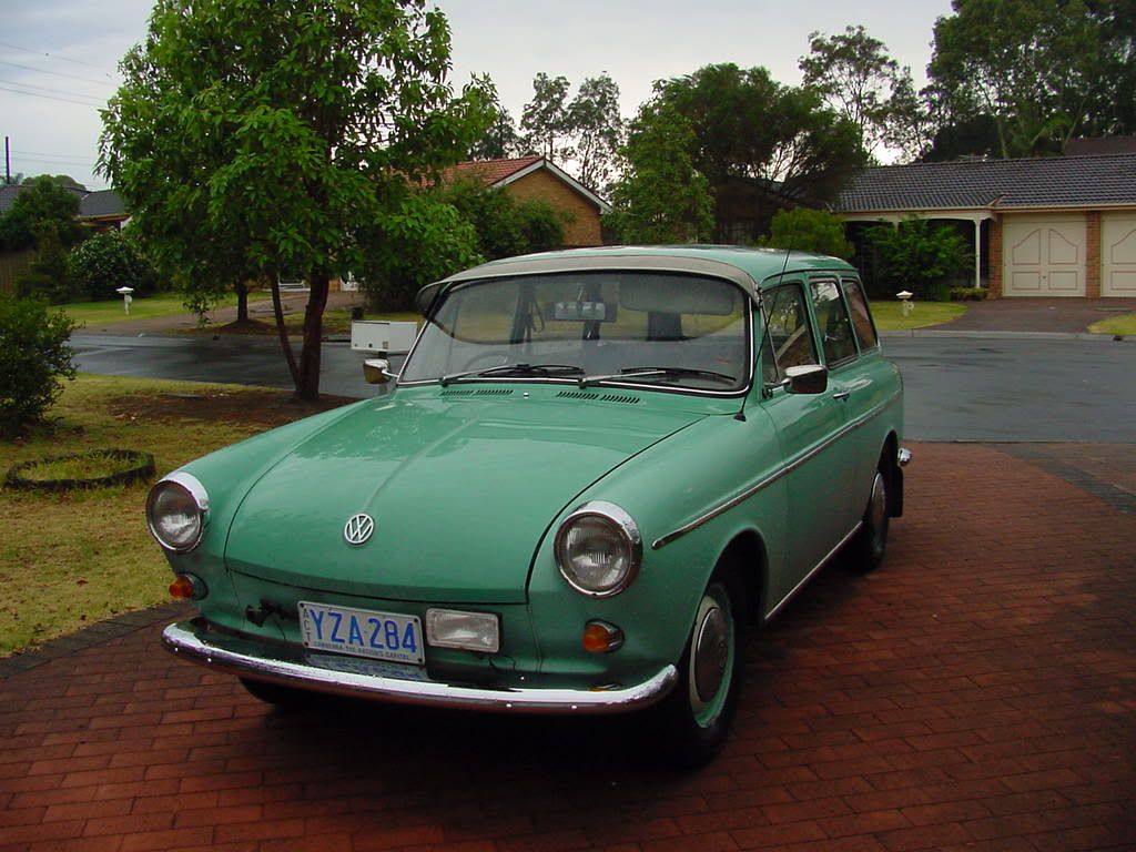 http://i974.photobucket.com/albums/ae225/Stickitgraphics/1965%20Type%203%20VW%20Squareback/001.jpg