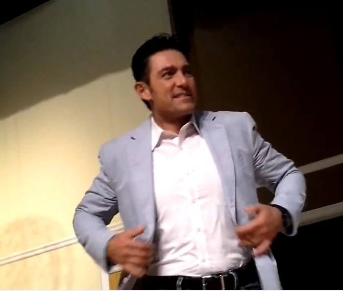  photo 2uhwvlx_zps165acbba.jpg