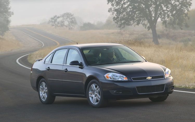 2011-Chevrolet-Impala-front-three-quarte